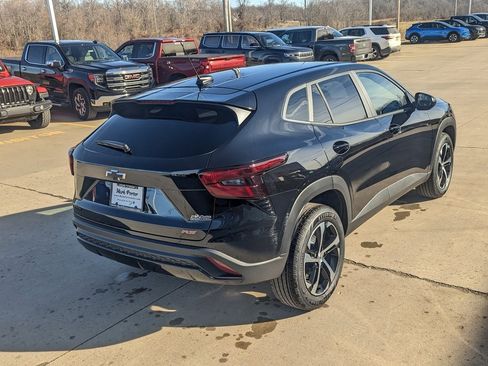 New 2026 Chevrolet Trax RS w/ Driver Confidence Package image 7