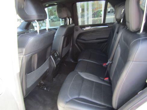 Used 2018 Mercedes-Benz GLE 43 AMG 4MATIC w/ Premium 3 Package image 15