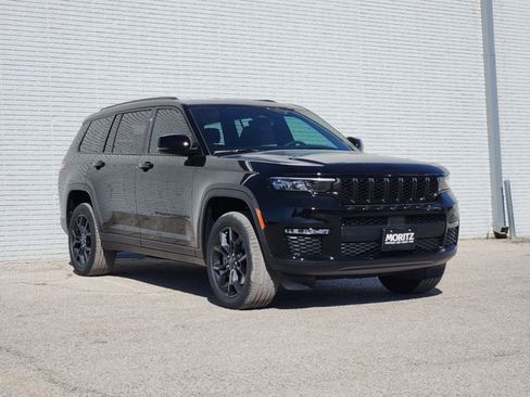 New 2025 Jeep Grand Cherokee L Limited w/ Trailer Tow Package AWD/4WD image 2