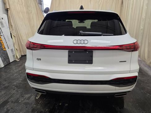 Certified 2025 Audi Q5 Premium Plus w/ Premium Plus image 11