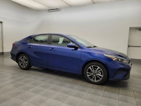 Used 2022 Kia Forte LXS image 11