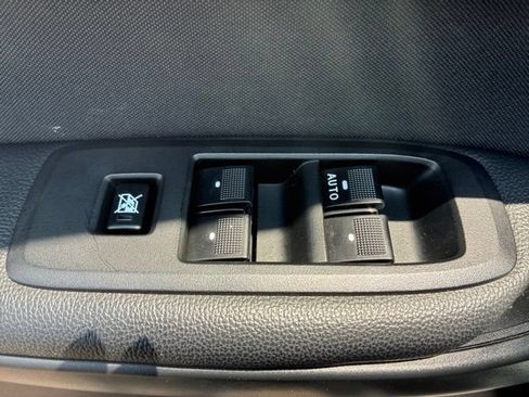 Used 2023 Ford Ranger XLT w/ Equipment Group 301A Mid AWD/4WD image 17