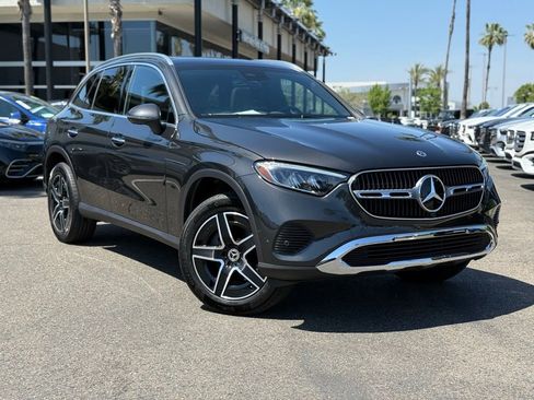 Certified 2026 Mercedes-Benz GLC 300 4MATIC image 1