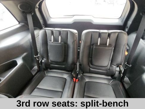 Used 2019 Ford Explorer Sport w/ Ford Safe & Smart Package AWD/4WD image 16