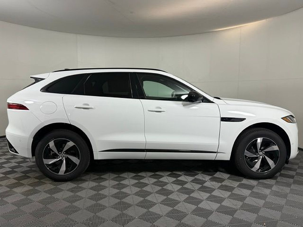 New 2026 Jaguar F-PACE R-Dynamic S AWD/4WD image 9