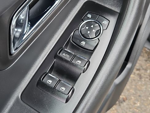 Used 2013 Ford Taurus SEL image 10