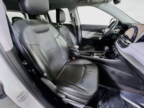 Used 2022 Jeep Compass Limited AWD/4WD image 26