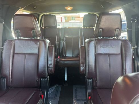 Used 2017 Ford Expedition Platinum RWD image 18