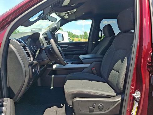 Used 2025 RAM 1500 Big Horn AWD/4WD image 13