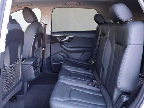 Used 2021 Audi Q7 3.0T Premium Plus image 22