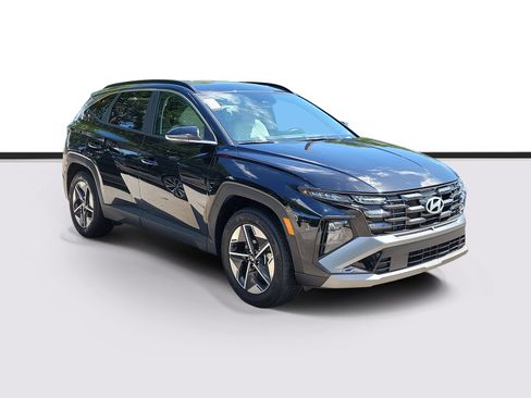 Used 2025 Hyundai Tucson SEL FWD image 1