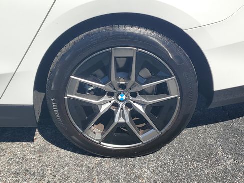 Used 2026 BMW 530i xDrive AWD/4WD image 10