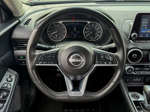 Used 2025 Nissan Sentra SV w/ All-Weather Package FWD image 16