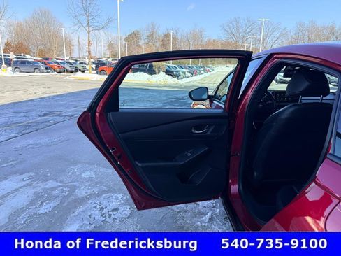 Used 2025 Honda Accord Sport image 30