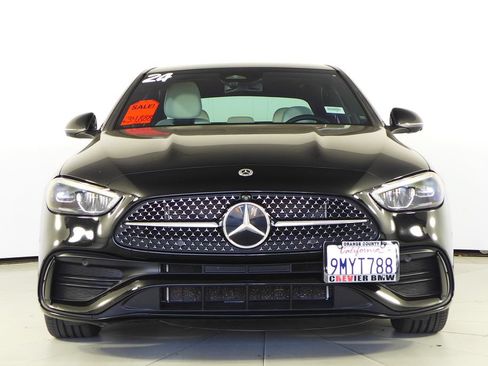 Used 2024 Mercedes-Benz C 300 Sedan image 3