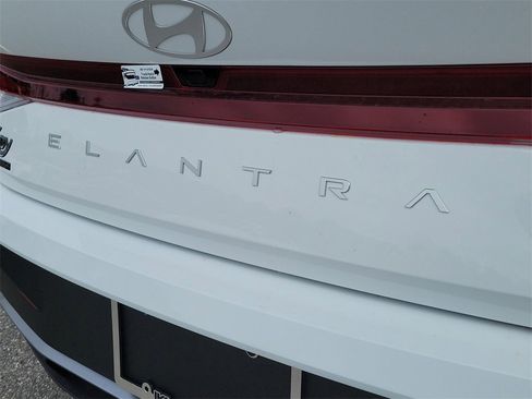 New 2026 Hyundai Elantra Sport image 7