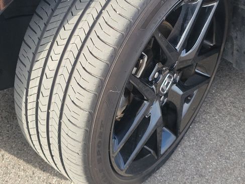 Used 2025 Honda Civic Sport image 11