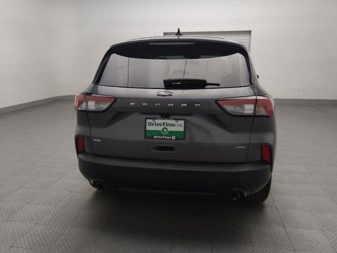 Used 2021 Ford Escape SE w/ SE Sport Appearance Package image 7