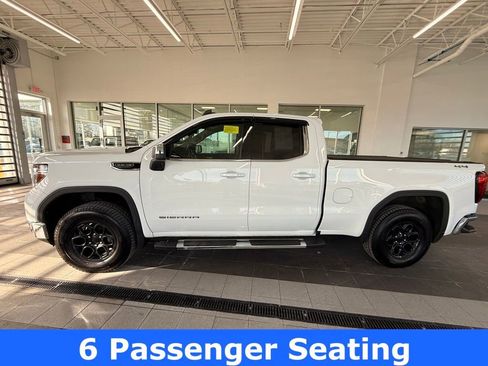 Used 2020 GMC Sierra 1500 SLE w/ SLE Value Package image 5