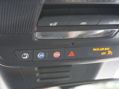Used 2026 Chevrolet Equinox EV RS FWD image 28
