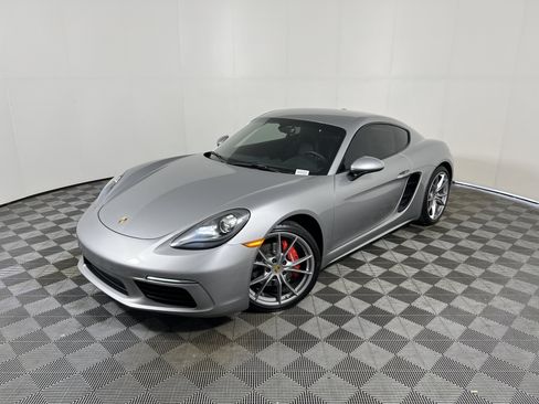 Certified 2018 Porsche 718 Cayman S RWD image 1
