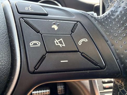 Used 2015 Mercedes-Benz GLA 250 4MATIC image 19