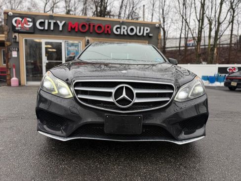 Used 2014 Mercedes-Benz E 350 4MATIC Sedan image 4