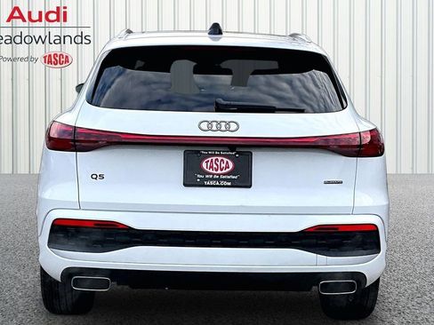 Used 2025 Audi Q5 Premium w/ Convenience Package image 5