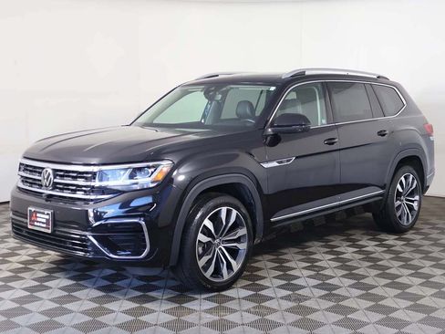 Used 2023 Volkswagen Atlas SEL Premium AWD/4WD image 12