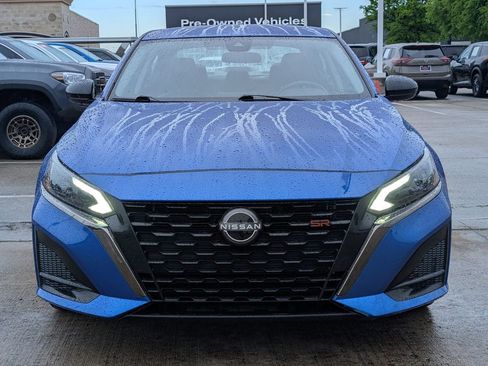 Certified 2025 Nissan Altima 2.5 SR FWD image 5
