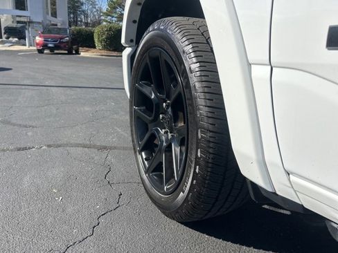 Used 2021 RAM 1500 Laramie w/ Night Edition image 11