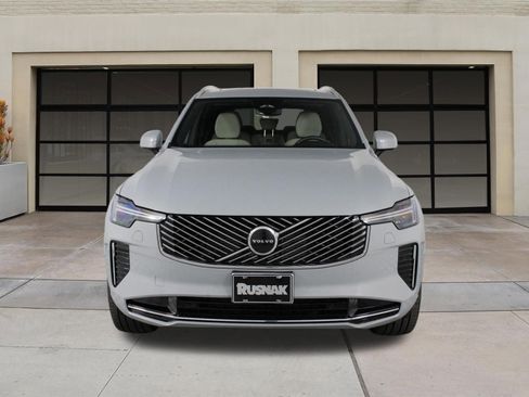 Certified 2026 Volvo XC90 B6 Core image 6