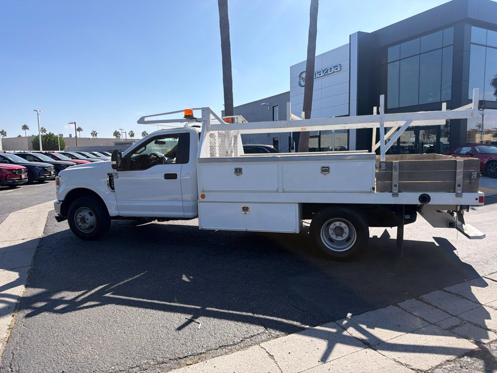 Used 2020 Ford F350 2WD Regular Cab DRW Super Duty image 6