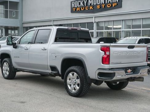 Used 2020 Chevrolet Silverado 2500 LTZ w/ LTZ Plus Package image 13
