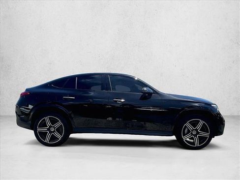 Used 2024 Mercedes-Benz GLC 300 4MATIC image 5