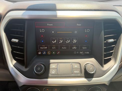 Used 2021 GMC Acadia SLT AWD/4WD image 19