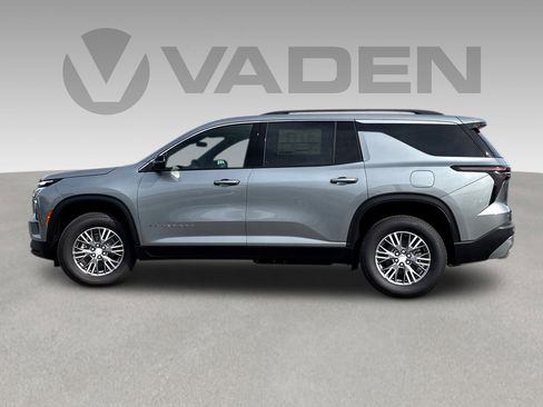 New 2026 Chevrolet Traverse LT w/ LPO, Floor Liner Package image 32