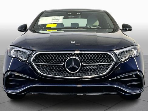 New 2026 Mercedes-Benz E 450 4MATIC Sedan image 3