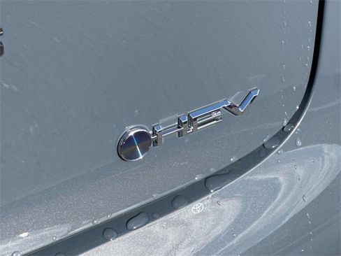 Used 2025 Toyota Prius Limited image 6