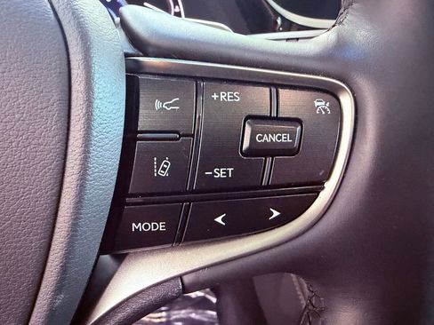 Certified 2024 Lexus ES 350 w/ Premium Package image 21