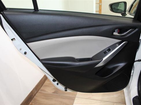Used 2016 MAZDA MAZDA6 Touring FWD image 32