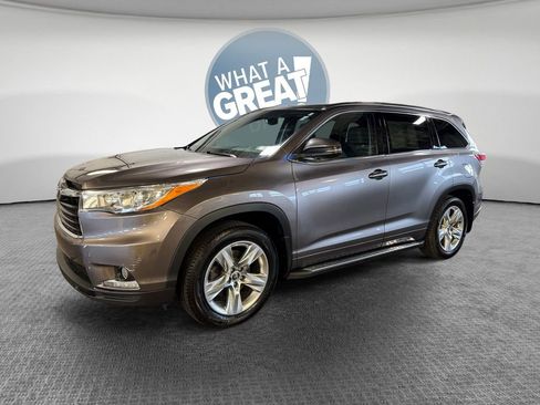 Used 2016 Toyota Highlander Limited image 8