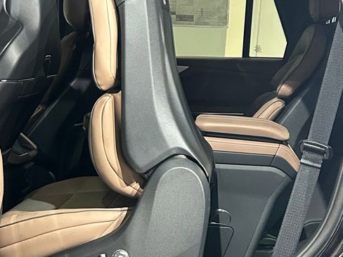 New 2026 Lincoln Navigator Black Label AWD/4WD image 48