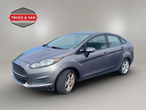 Used 2014 Ford Fiesta SE FWD image 1