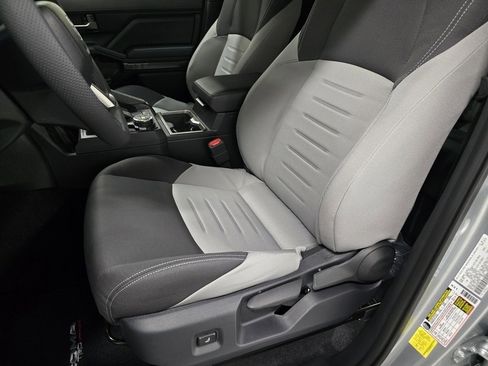 New 2025 Toyota Tacoma 4x4 Double Cab Hybrid image 25