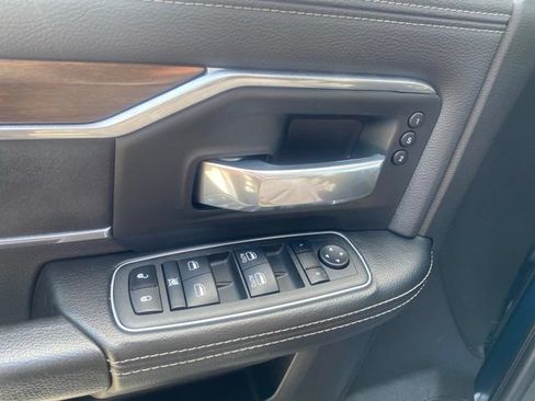 Used 2022 RAM 3500 Laramie AWD/4WD image 13