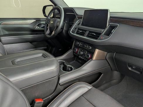 Used 2024 Chevrolet Tahoe High Country image 24