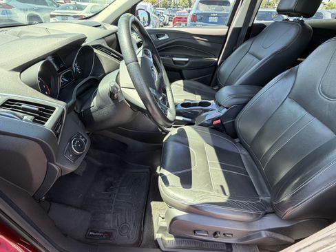 Used 2013 Ford Escape Titanium w/ Parking Technology Pkg FWD image 11
