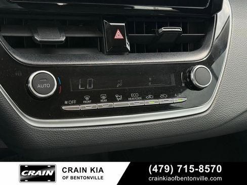 Used 2024 Toyota Corolla LE FWD image 17