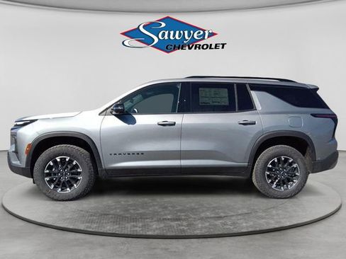 New 2026 Chevrolet Traverse Z71 w/ Enhanced Driving Package AWD/4WD image 2